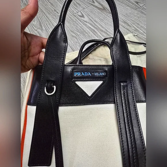 Prada Bag - Picture 2 of 11